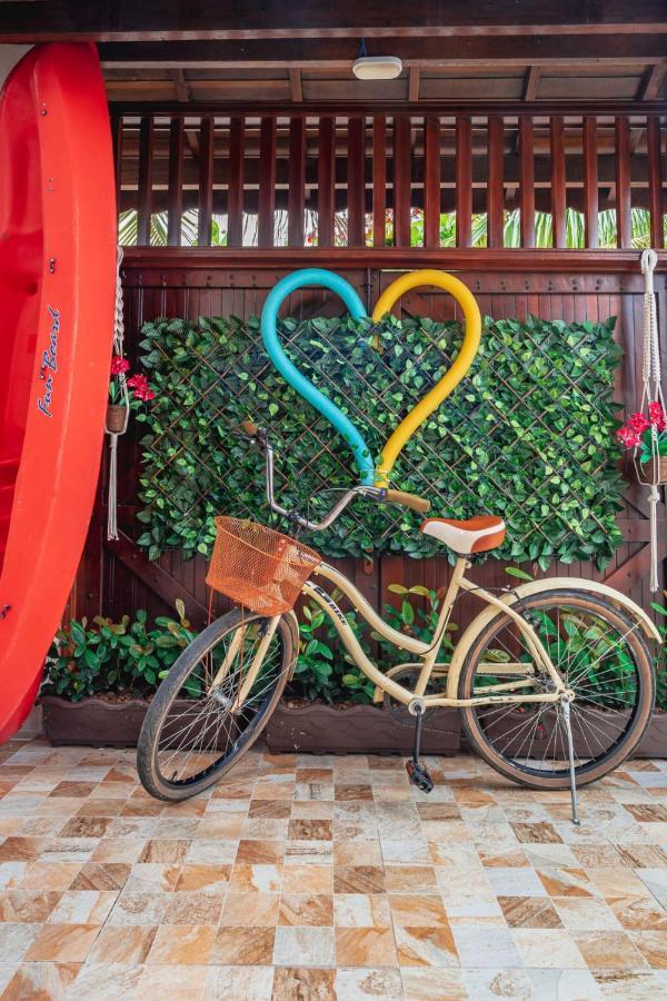 Pousada Oasis Peruíbe エクステリア 写真