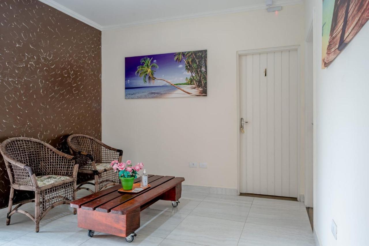 Pousada Oasis Peruíbe エクステリア 写真